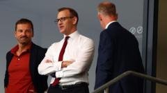 Kretinsky to become largest West Ham shareholder
