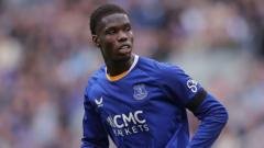 Everton's Barry on the video he was scared to post